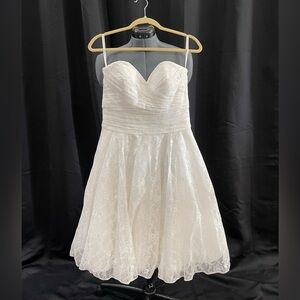 Galina Lace Wedding Dress, Size 10